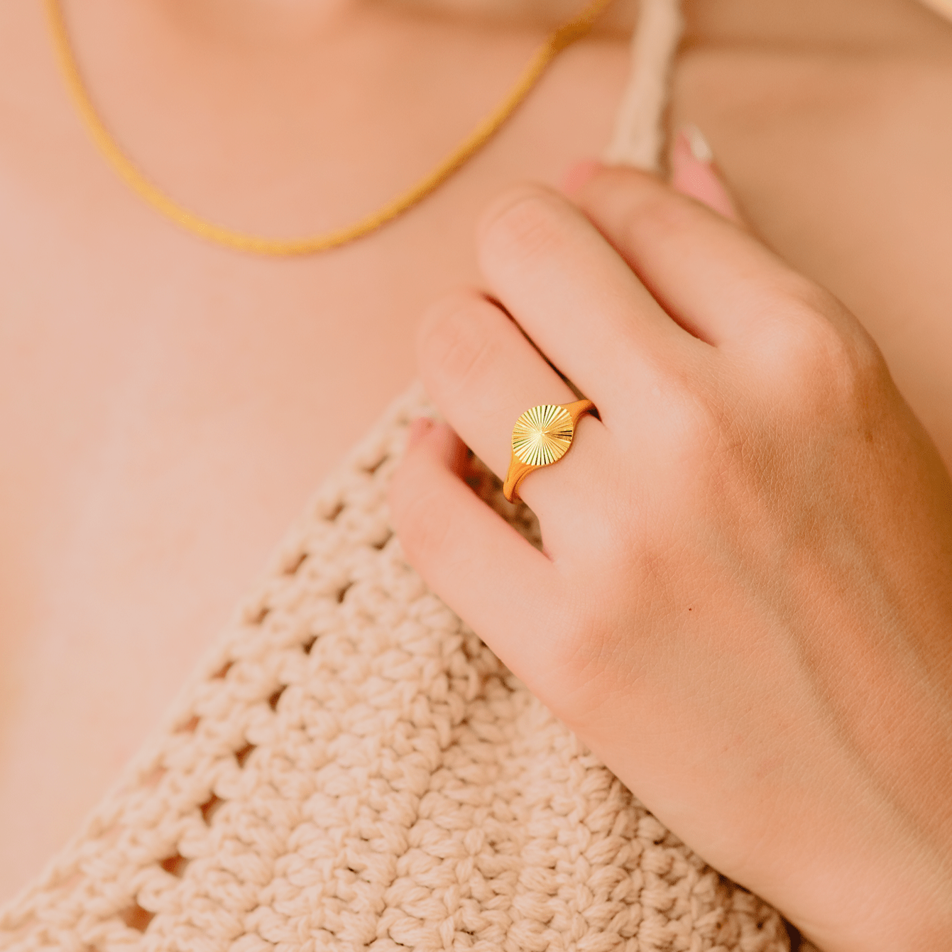 Cyna Ring in Gold
