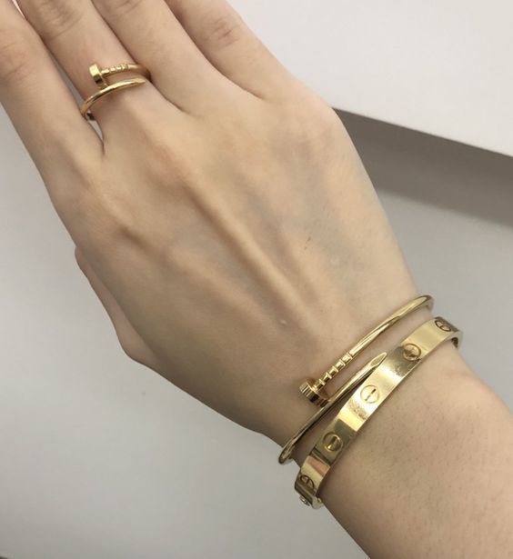 Elegant Thin Nail Bracelet