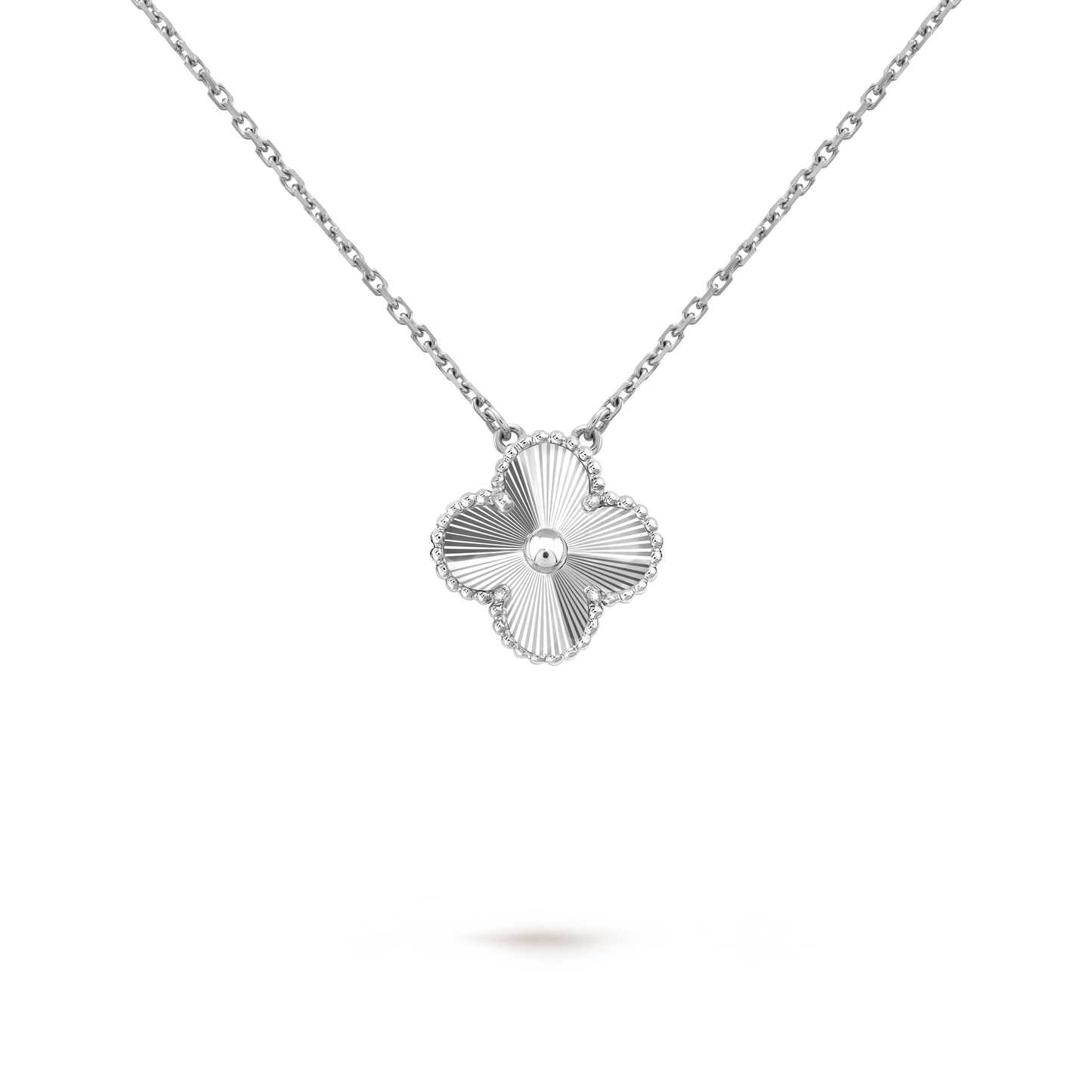 Clover | Pendant Necklace – Silver