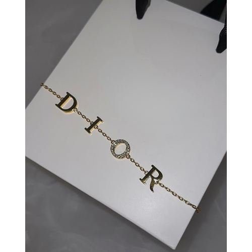 Gold Chloe Bracelet