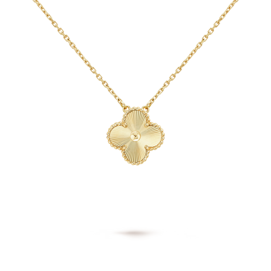 Clover | Pendant Necklace – Gold