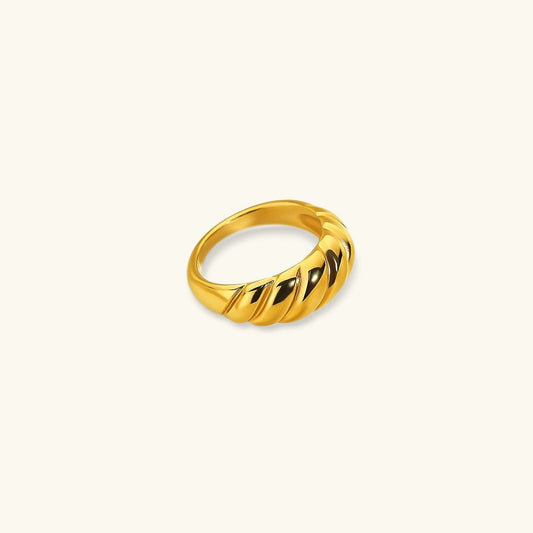 Amaia Gold Crescent Ring