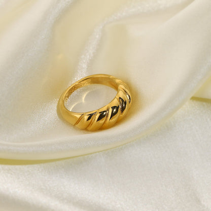 Amaia Gold Crescent Ring
