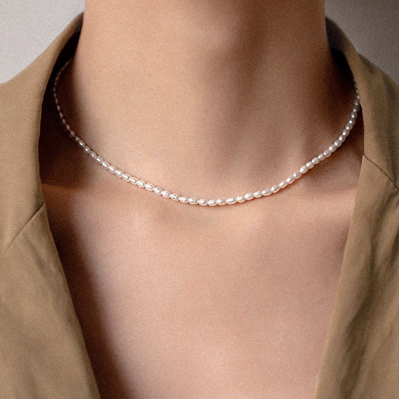 Avaria Necklace in Freshwater Pearls