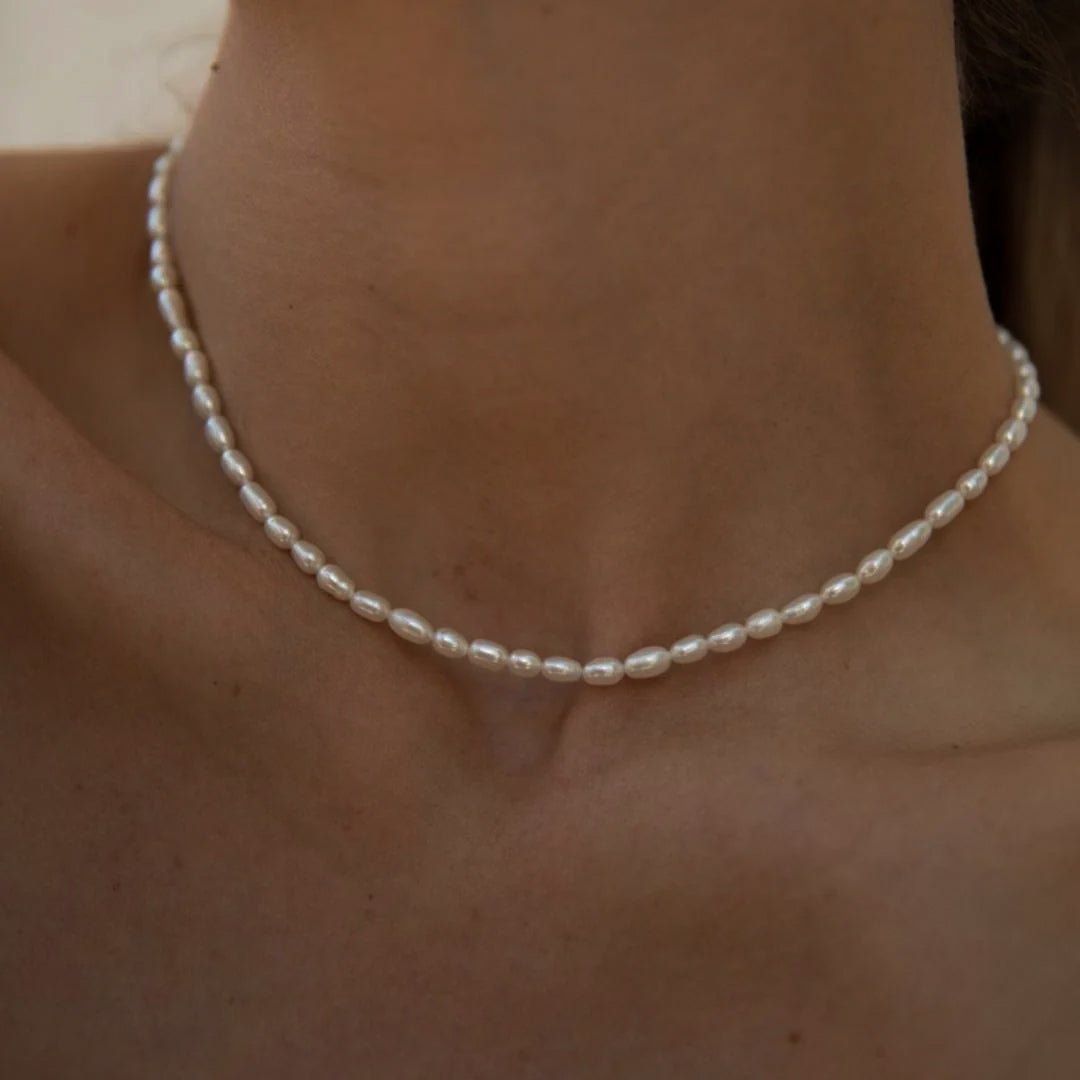 Avaria Necklace in Freshwater Pearls