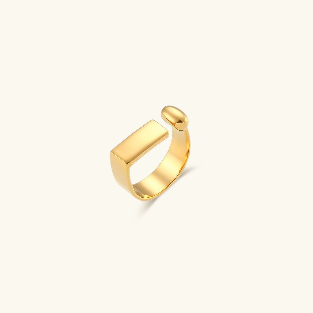 Cadenza Ring in Gold