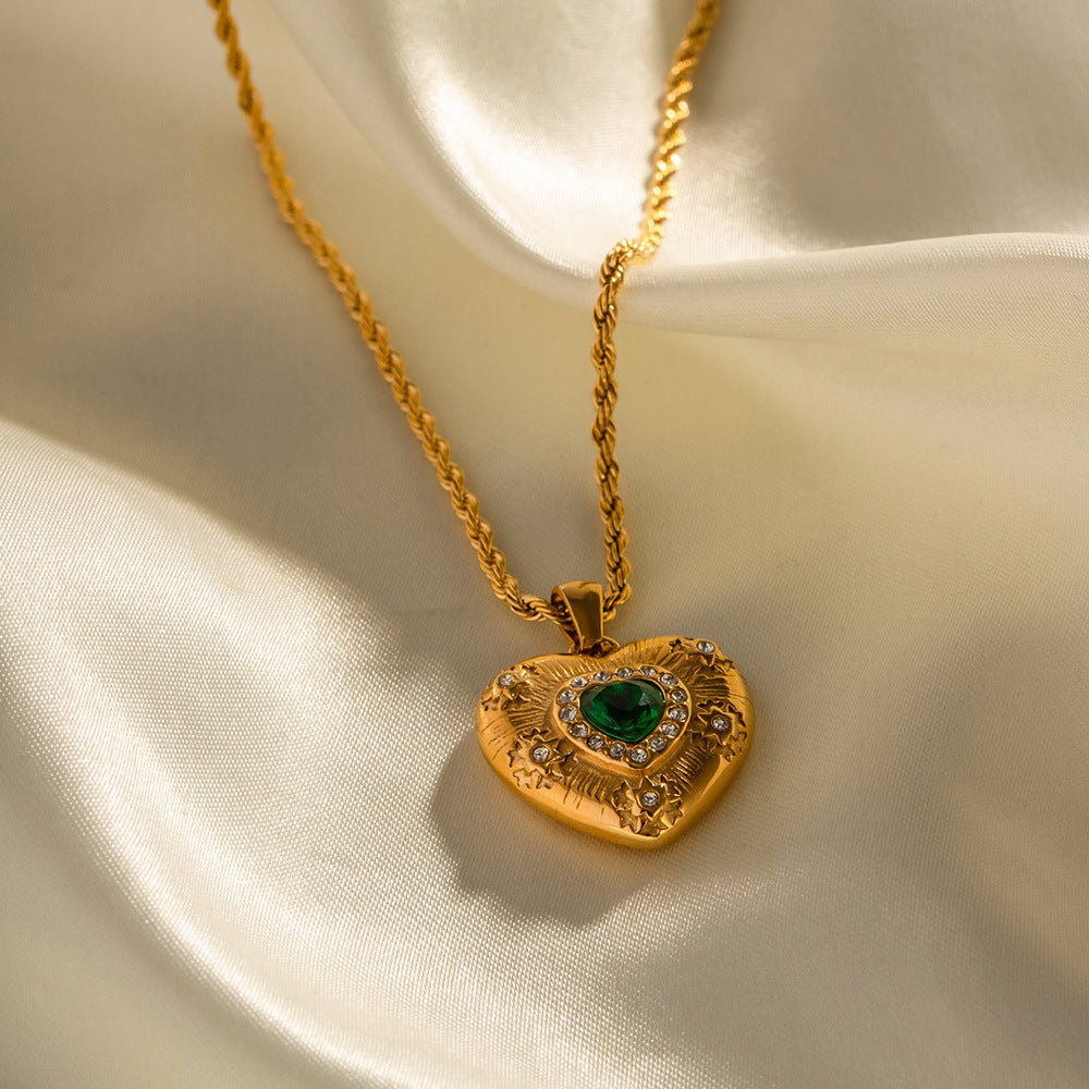 Gold Heart Necklace Caelus