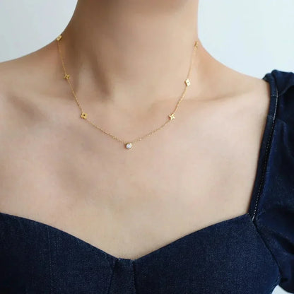 Necklace – Gold