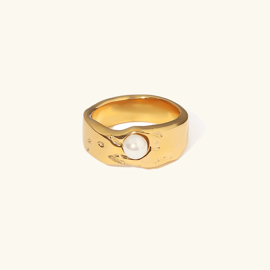 Cerulia Pearl Ring