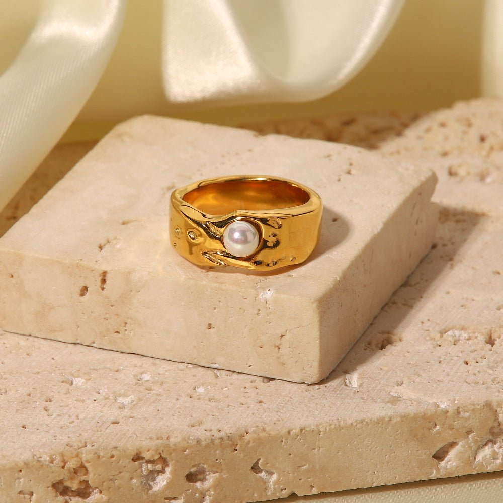 Cerulia Pearl Ring