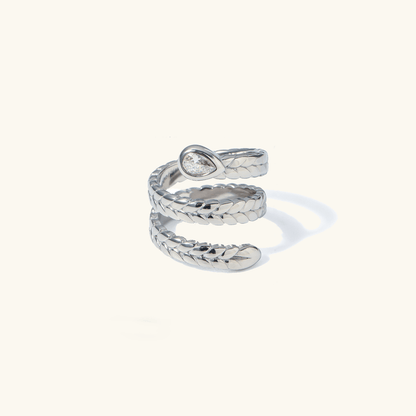 Davina Snake Ring in Gold