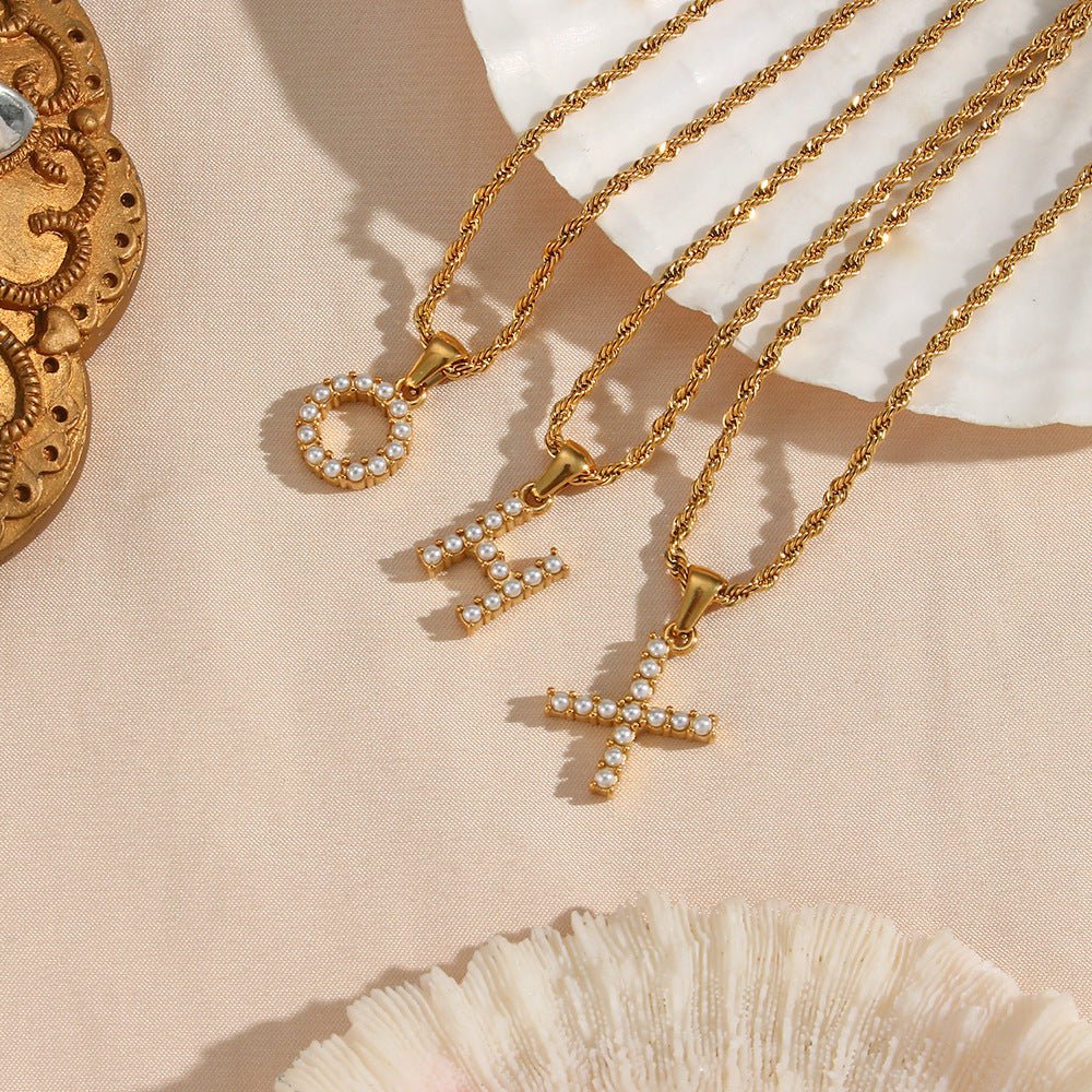 Pearl Necklace with Initial Letter Élodie
