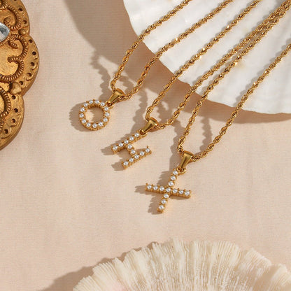Pearl Necklace with Initial Letter Élodie