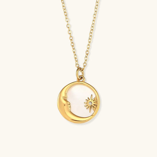 Evangeline Necklace in Lunar Gold