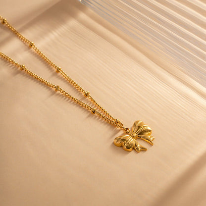 June Knot Necklace