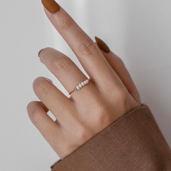 Gold Ring with Freshwater Pearls Magnolia