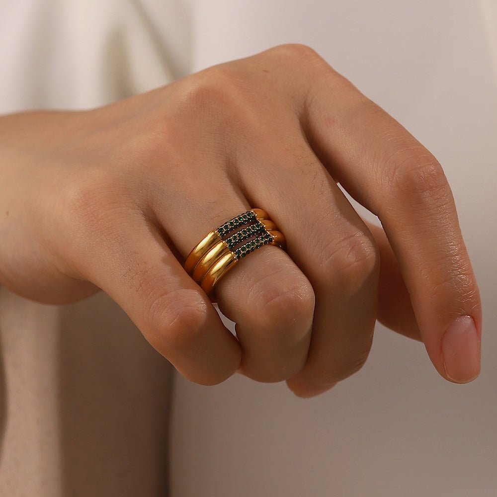 Diamond Serenity Gold Ring