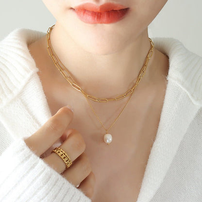 Tropica Pearl Necklace