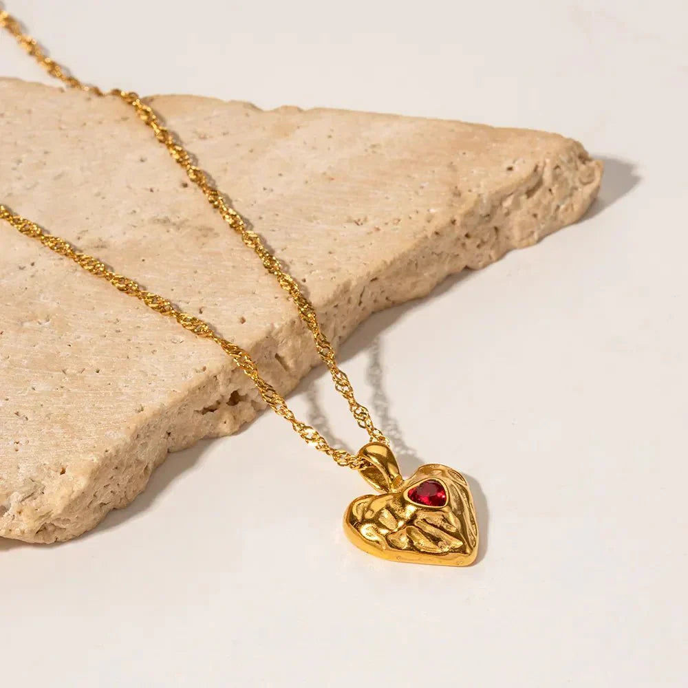 Vesper Gold Necklace with Heart