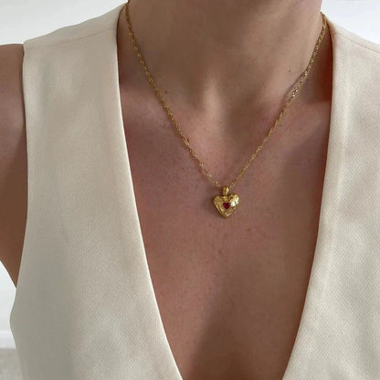Vesper Gold Necklace with Heart